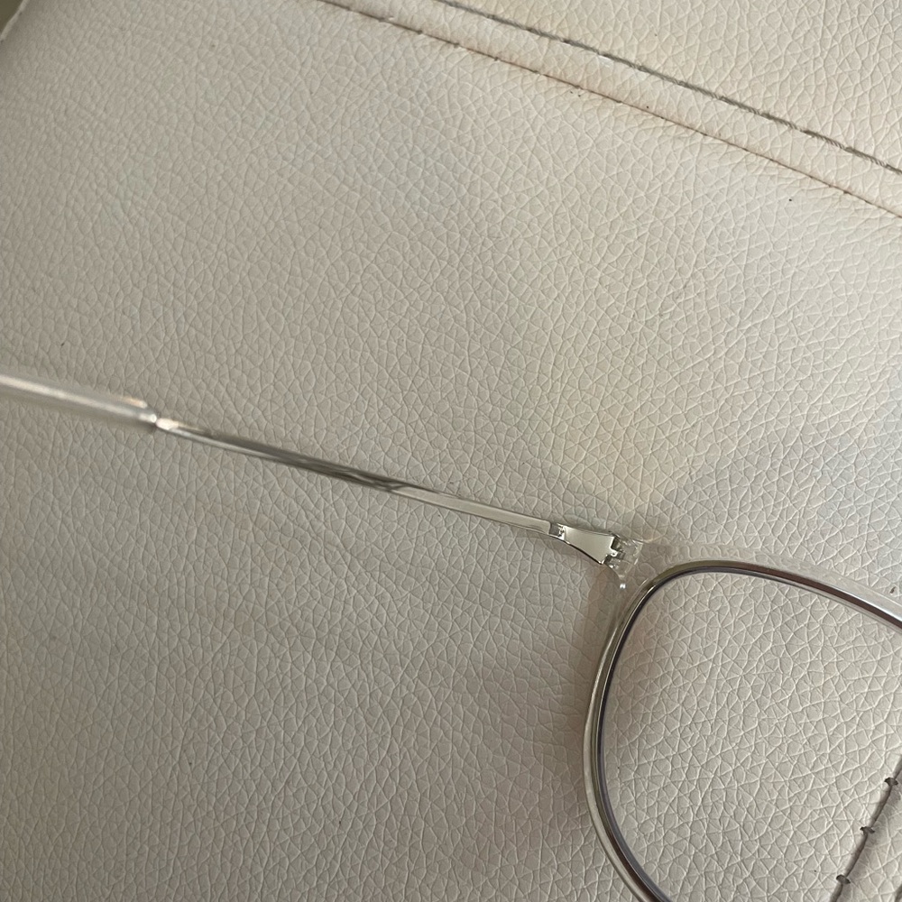 OTTO Transparent Frame Glasses - Picture 4 of 9